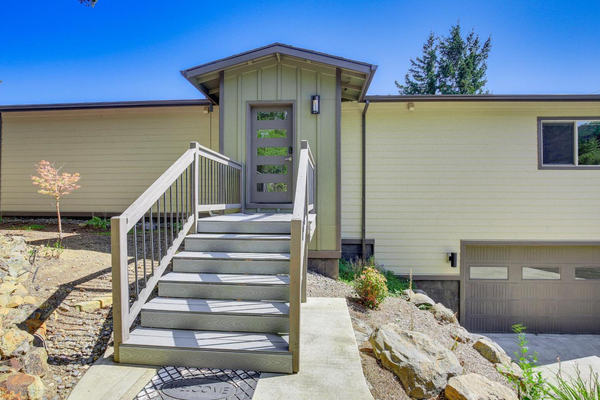 Gorge Retreat - Modern Carson Home With Mtn Views! Eksteriør billede
